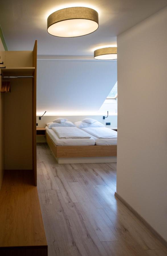 Pension Christine Grossweikersdorf Extérieur photo